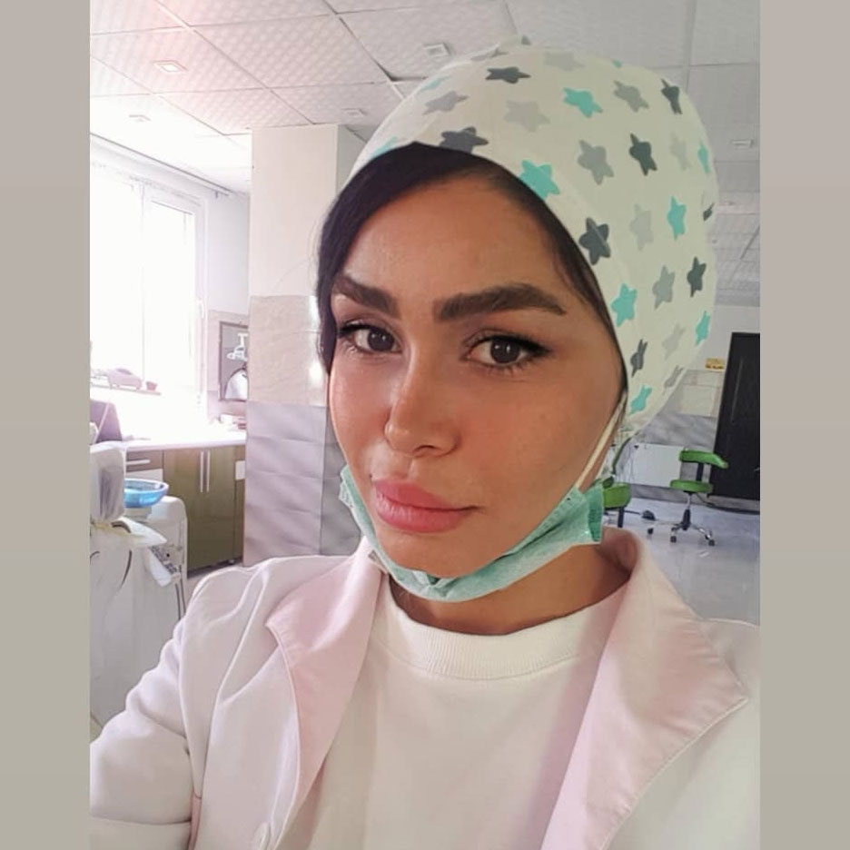 دکتر بهاره اسماعیلی  جراح و دندانپزشک