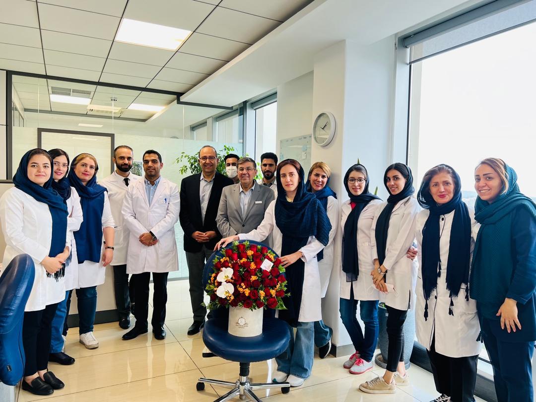 متخصص بیماری های مغز و اعصاب (نورولوژیست) فوق تخصص مغز و اعصاب تهران فلوشیپ  پارکینسون و اختلالات حرکتی