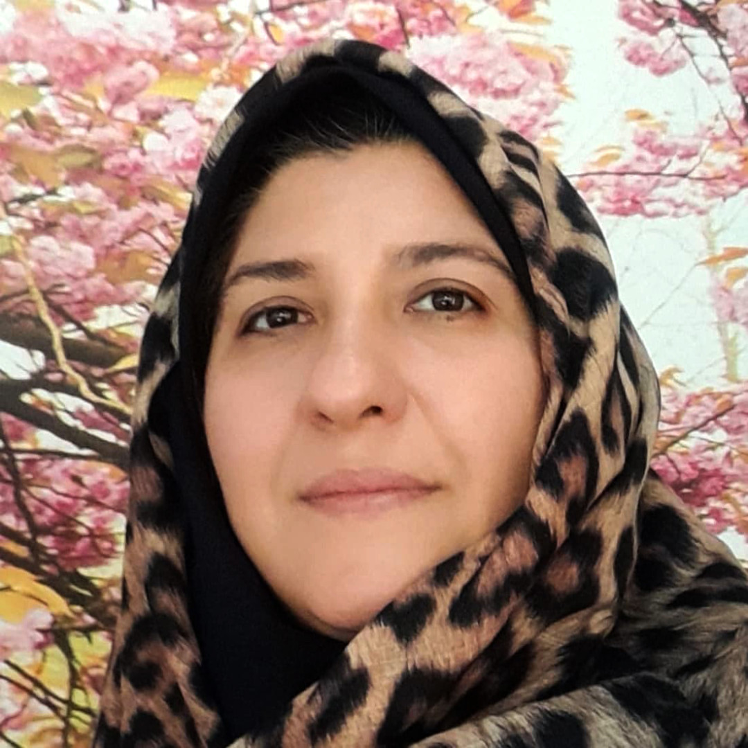 دکتر پروانه اشرفیان دکتری تخصصی روانشناسی عمومی،
مؤسس مرکز مشاوره همراز زندگی تبریز،
مشاوره تلفنی با نیم بها،
قرداد با بیمه تکمیلی